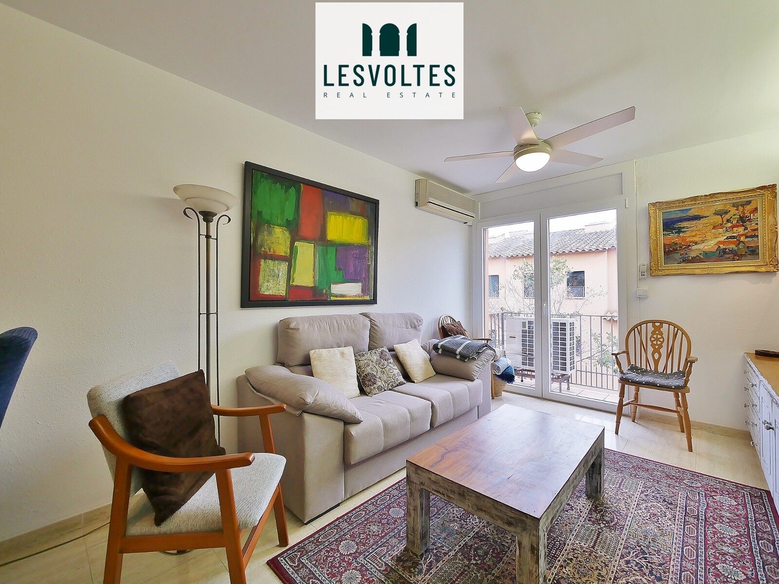ACOGEDOR DÚPLEX CON TERRAZA EN ZONA RESIDENCIAL CÉNTRICA EN VENTA EN PALAFRUGELL