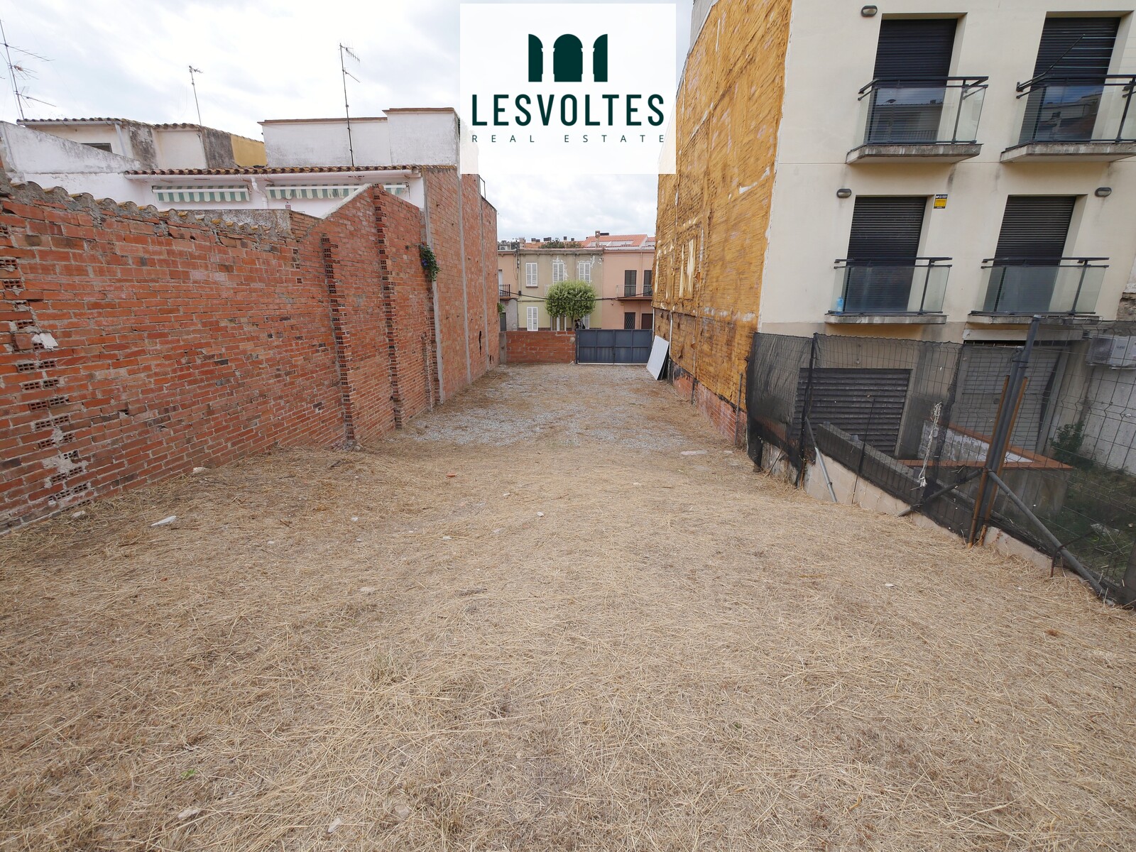 TERRENO EDIFICABLE DE 156M2 EN PALAMÓS